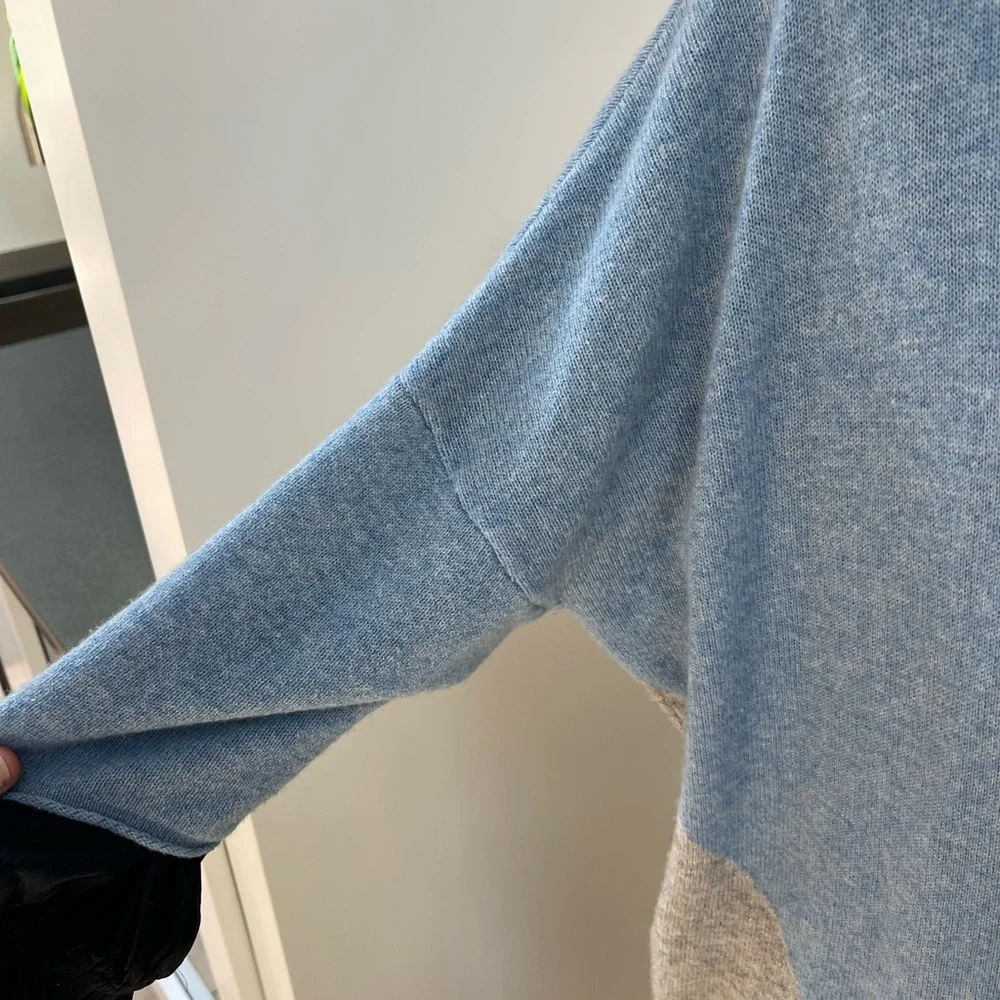 Kinross Cashmere - Picture 3 of 6